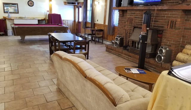 Englehart Inn