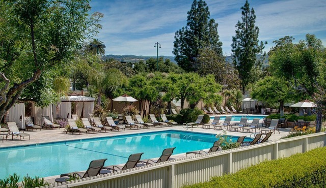 Enjoy the Vineyards of Northern California! Resort w/Pool, Golf, and More!