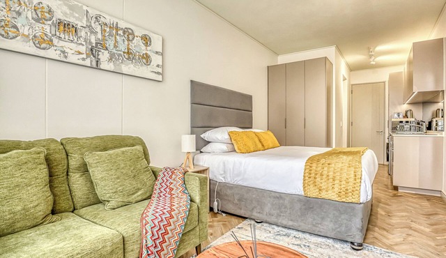 Enjoy your stay at the luxurious Urban Boutique apartment, Rosebank Johannesburg