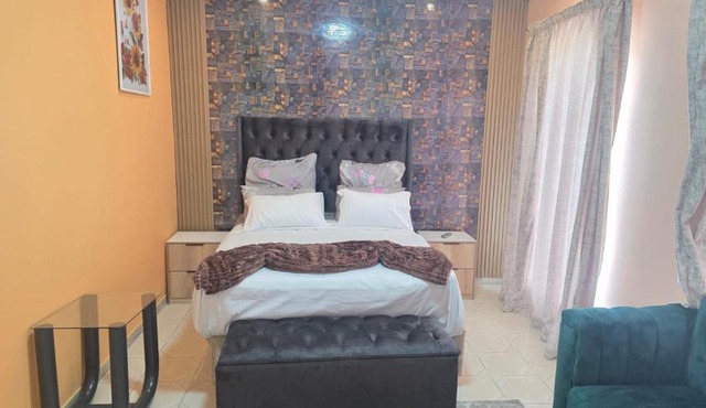Erna's Blissful BED