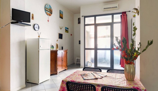 Essenza Holiday House