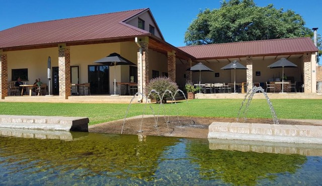 Esther's Country Lodge