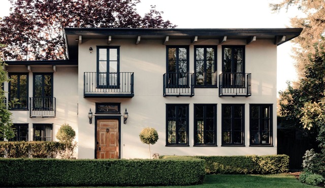 European-Inspired Villa Retreat; MAJOR INTERNATIONAL SPORTING EVENT Vancouver