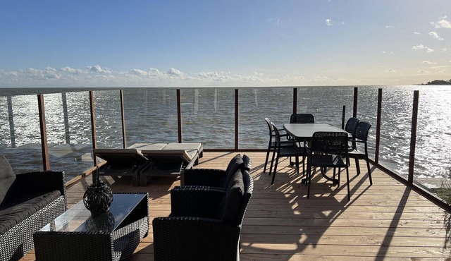 Exclusive holiday villa * Markermeer Bovenkarspel directly on the Markermeer