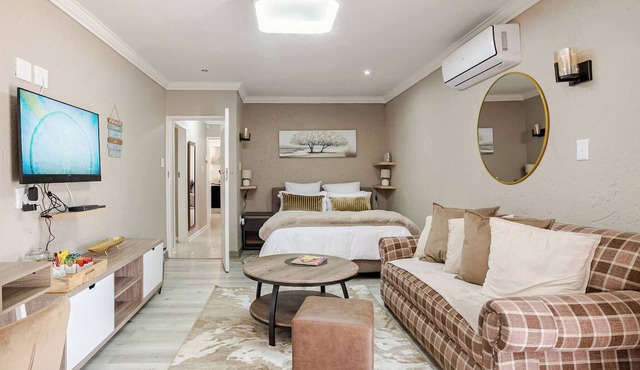 Executive en-Suite, cozy, comfy and spacious