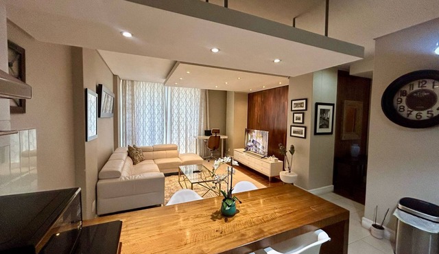 Executive Luxury 2 Bedroom Apartment