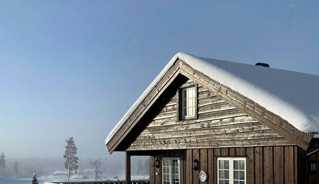 Family cabin with ski in/out at Furutangen