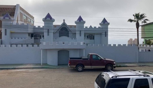 Fancy- Family Castle