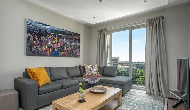 Fantastic Stylish Apartment Rosebank