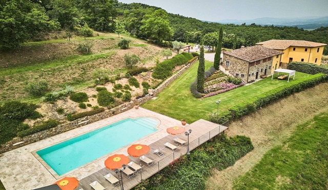 Farmhouse in Chianti with Pool and Garden