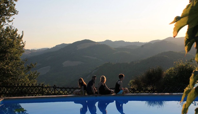 Farmhouse in the hills. Dependance for 4/6 people. Panoramic view!