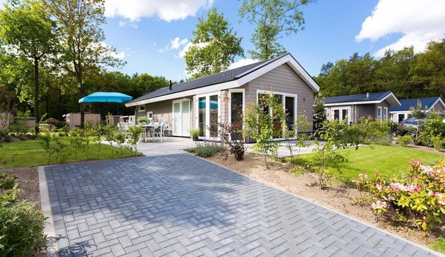 ✓ Ferox XL at Park Westerkogge ✓ Holiday home for 6 people ✓ Located in Berkhout (North Holland) ✓ Waterfront holiday resort ✓ Book directly at the resort