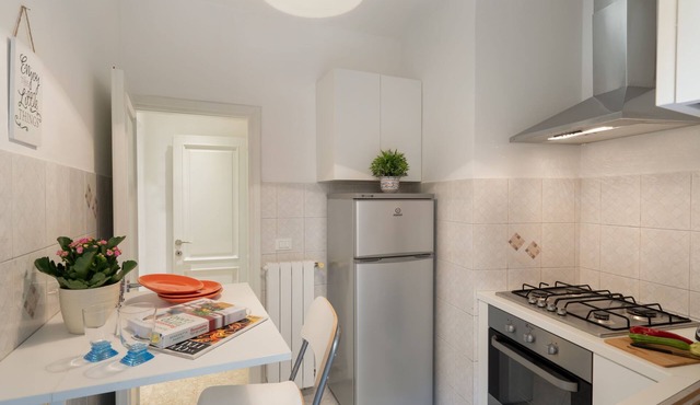 FI-D612-FRAG3AT - Angelico Apartment