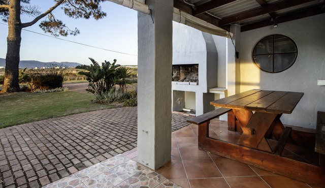 Fisherhaven - Four Bedroom Apartment, Sleeps 8