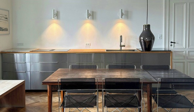 Flat with views over the lakes and Nørrebro
