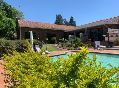 Footprints Self Catering Indoor Heated Pool and Fireplaces