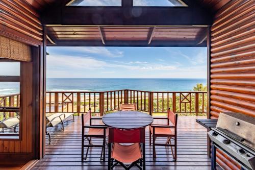Forest Cabin - Epic Ocean Views - Fireplace