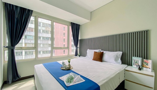 Full Furnished And Homey 3Br Apartment Nifarro Park