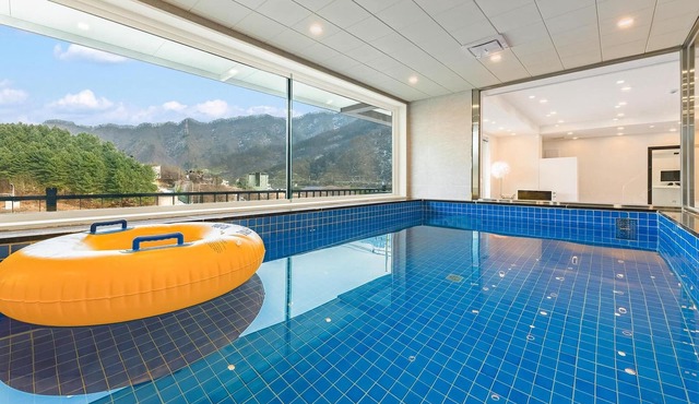 Gapyeong Haneul Sanchaek Poolvilla Pensi