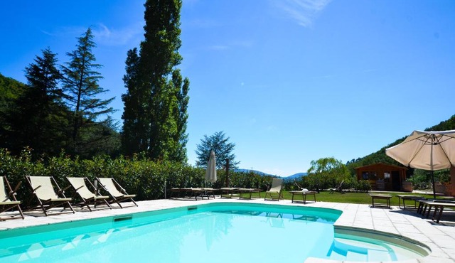 Gattaia Apartments with swimming pool