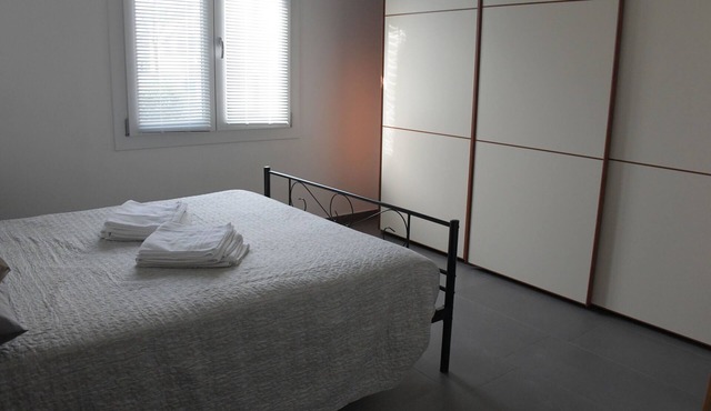 Giada apartment in the center of Casalgrande close to every service.