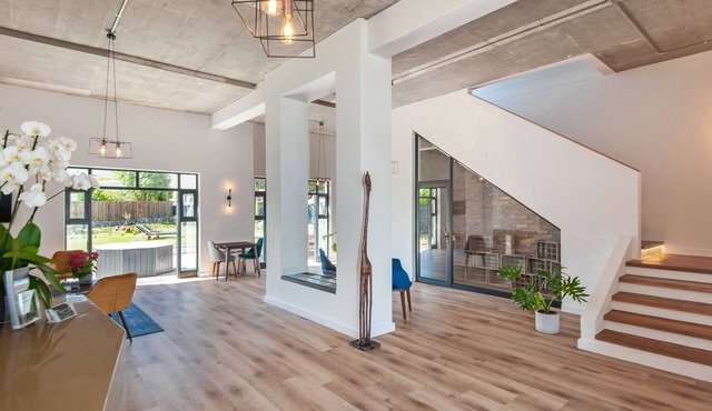 Glow Boutique Suites