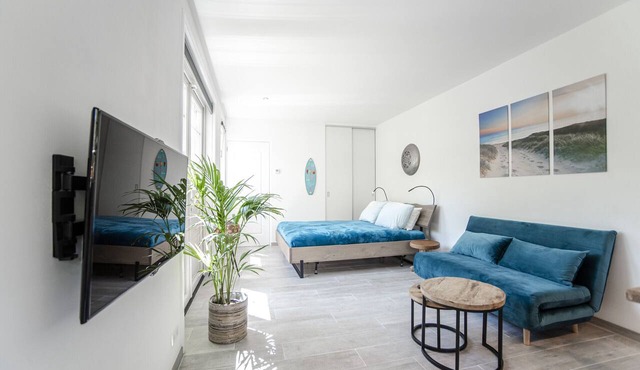 Good Vibes Romantic Studio incl. free private parking