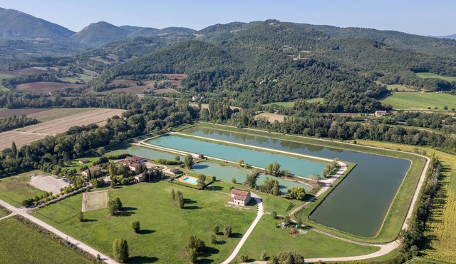 Gorgeous apartment in Montone