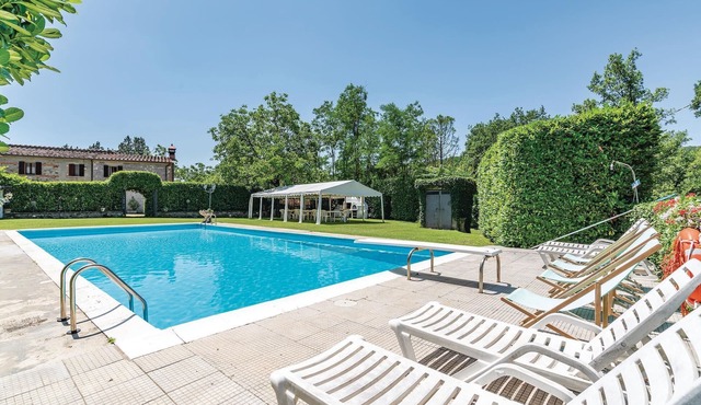 Gorgeous home in Capolona with private swimming pool, can be inside or outside