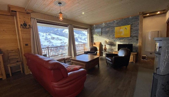Grand appartement pour 11 pers. avec belle vue sur le village - FR-1-886-134