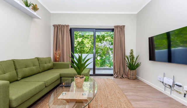 Grand | Brand New | 2 Bed | Rosebank