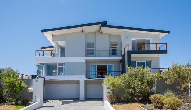 Greenways Drive Apartment