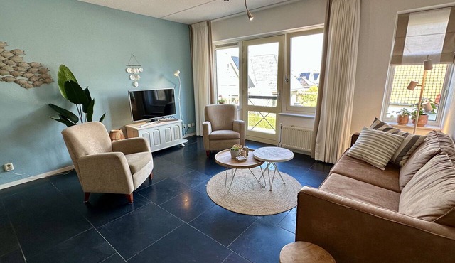GROET: Only 2000 meters from the beach! Beautiful apartment for 4 persons.