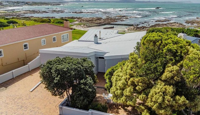 Groot Kabeljou Oceanfront Family Fun Kleinbaai