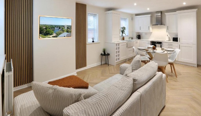 Ground Floor Stratford Flat - Free Parking