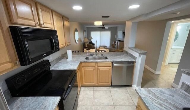 Ground Floor Ocean View 2/2
