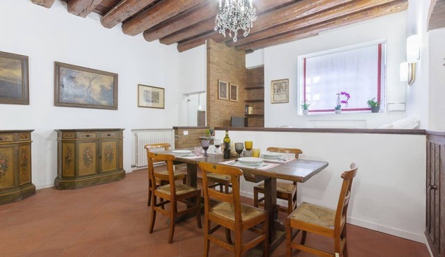 GuestHost - Jewish Ghetto ZTL Apartment x6!