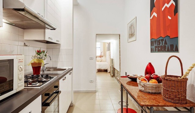GuestHost - NEW!Palazzo dei Diamanti! Pets Friendly