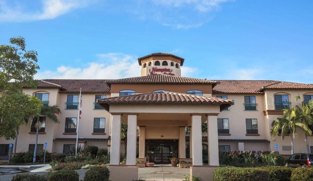Hampton Inn & Suites Camarillo