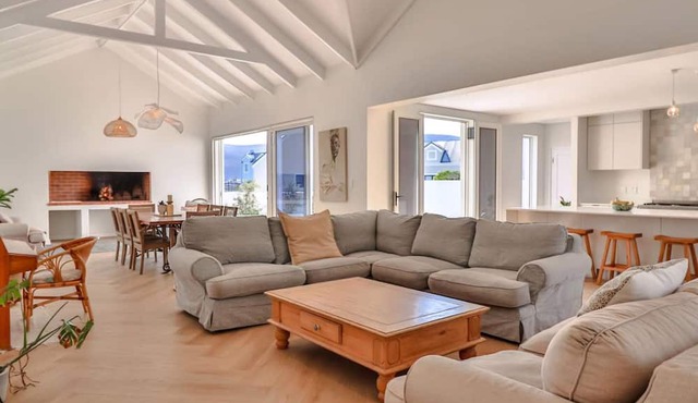 Haven at Drake's Cove | Secure family home | pool