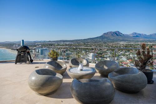 Hibernian Main Penthouse 2100