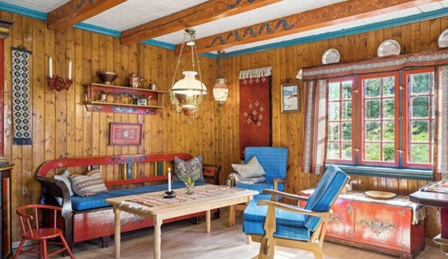 Historic cabin by the forest in Årnes