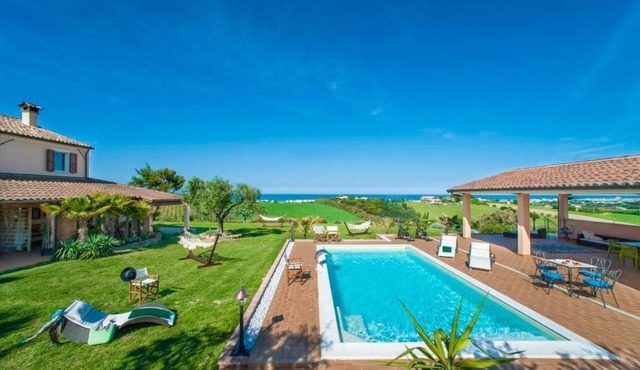 Holiday apartment San Costanzo for 1 - 6 persons with 3 bedrooms - Multistorey holiday home/maisonet