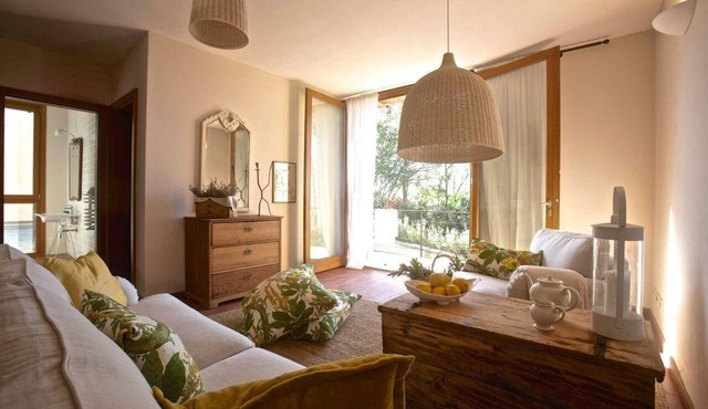 holiday apartment "Villa Aria" with communal pool