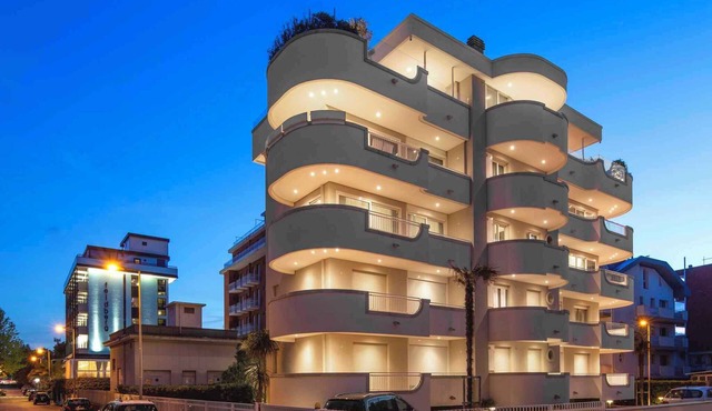 Holiday apartment with balcony and air conditioning