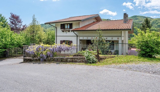 Holiday Home 'Lolli' with Private Terrace, Private Garden and Wi-Fi