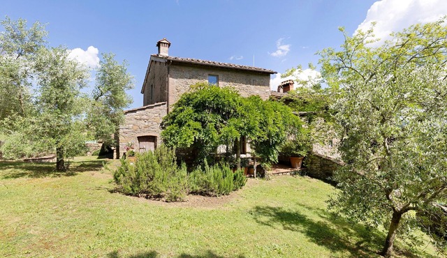 Holiday Home 'Antico Casale Del Pozzo' with Private Terrace, Wi-Fi and Air Conditioning