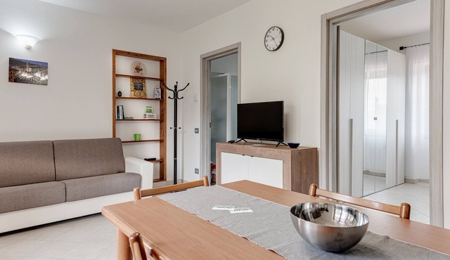 Holiday Home 'Chalet La Greta - Vista Campi' with Shared Garden and Wi-Fi