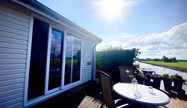 Holiday home Ela with barbecue, garden and terrace