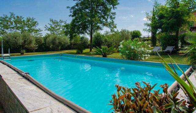 Holiday Home Elena by Interhome